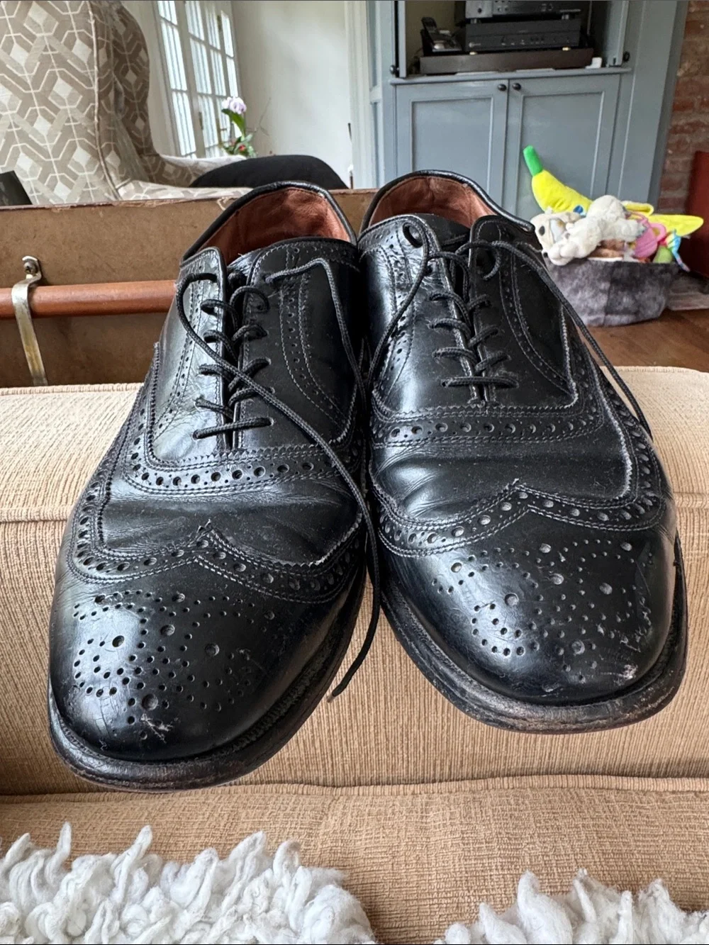 Allen Edmonds Vintage Black Leather Wingtip Brogues